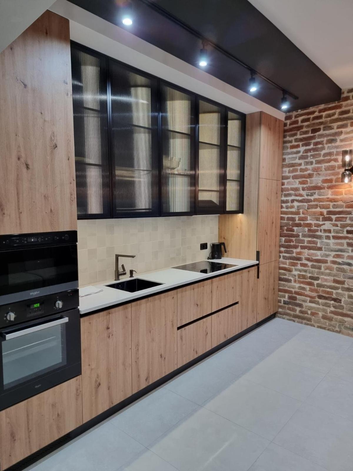 Leogrand Apartments On Krakivska 26 Lviv Eksteriør billede